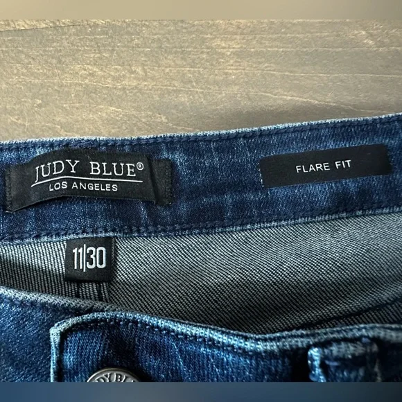 Judy Blue Women’s Dark Blue Flare Fit Jeans with Rhinestone Accents & Raw Hem - Picture 3 of 13